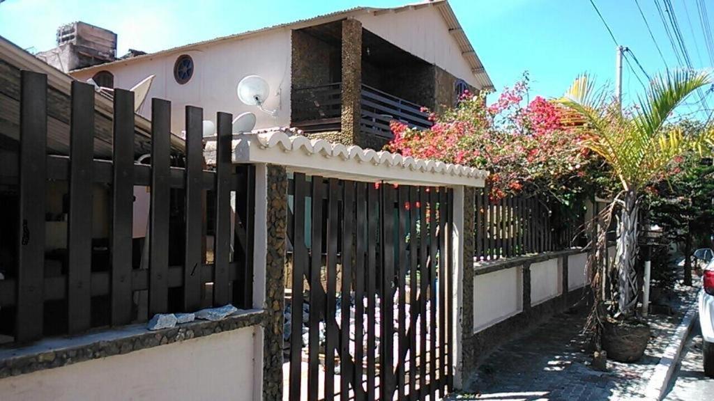 Casa térrea a 2 min da praia dos anjos Arraial do Cabo Exterior foto